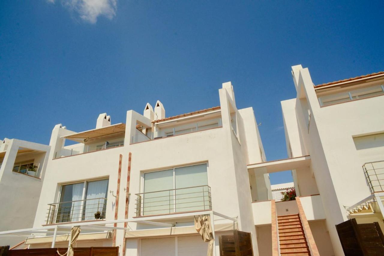 Beachfront Duplex With Terrace And Sea Views - Cadaqués Exteriér fotografie
