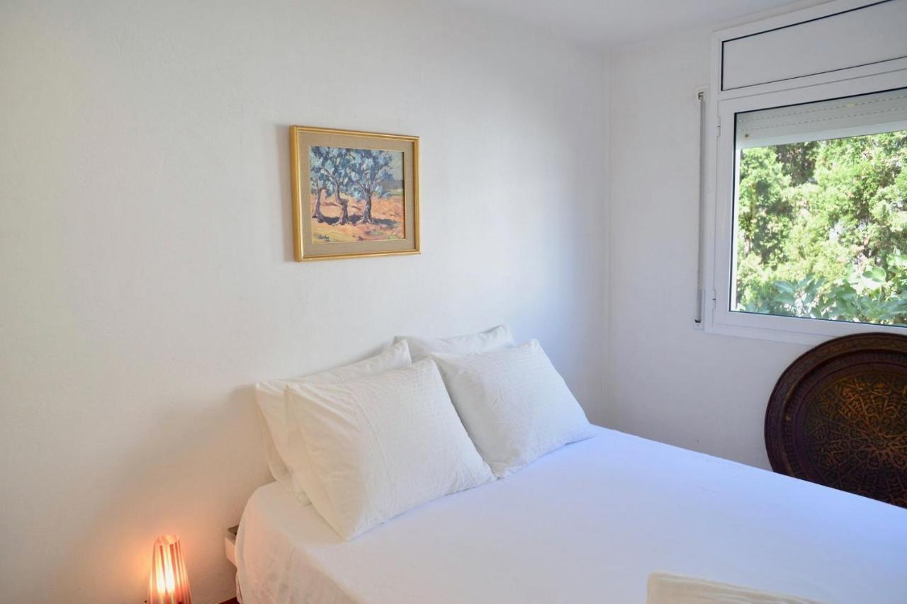 Beachfront Duplex With Terrace And Sea Views - Cadaqués Exteriér fotografie