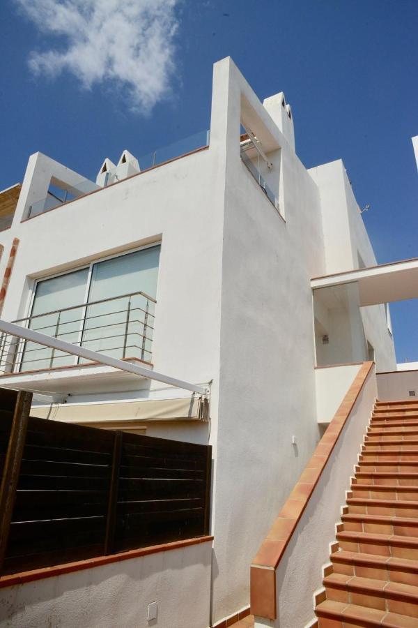 Beachfront Duplex With Terrace And Sea Views - Cadaqués Exteriér fotografie